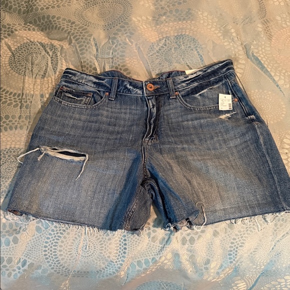 Maurices Edgely High Rise Denim Shorts - Picture 1 of 6